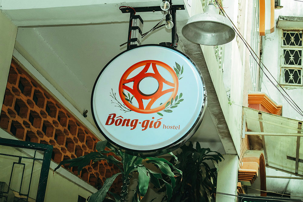 bông gió hostel